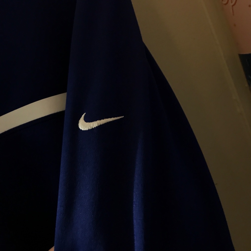 Nike half zip pull over